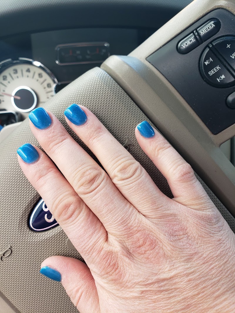 Queen Nails, nail salon in Dalton, GA, photo 3 of 9