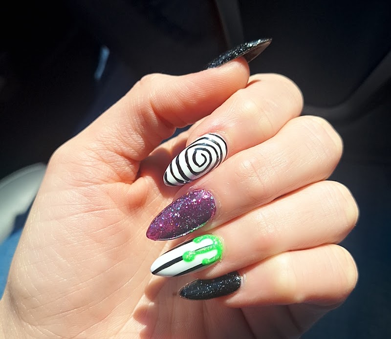 Queen Nails, nail salon in Dalton, GA, photo 5 of 9